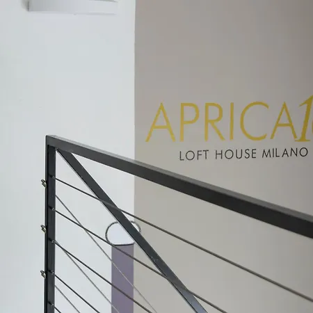 Aprica16 Loft House Milano Apartment Exterior photo