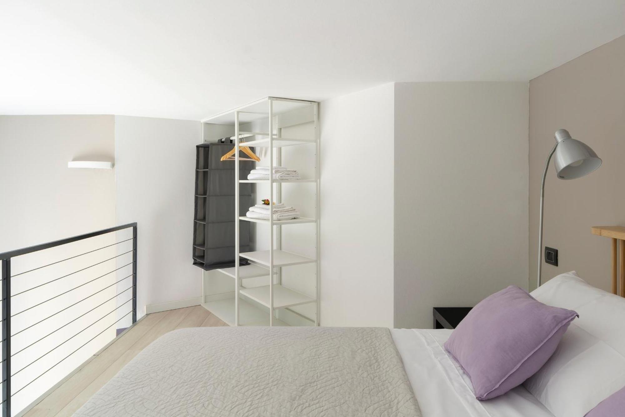 Aprica16 Loft House Milano * Milán